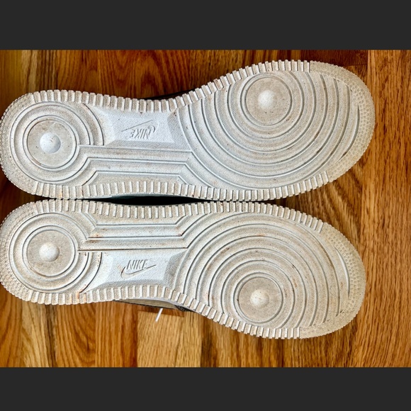 Men's Air Force 1  07 Lx Low Toasty Oil Green Size 9.5 - Picture 6 of 8